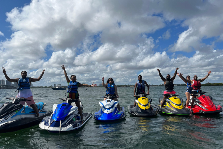 Miami: Biscayne Bay and Miami Beach Guided Jet Ski Adventure