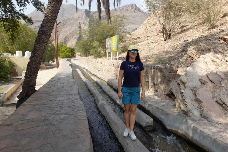 Muscat: Jebel Akhdar and Birkat Al Mouz Guided Day Trip