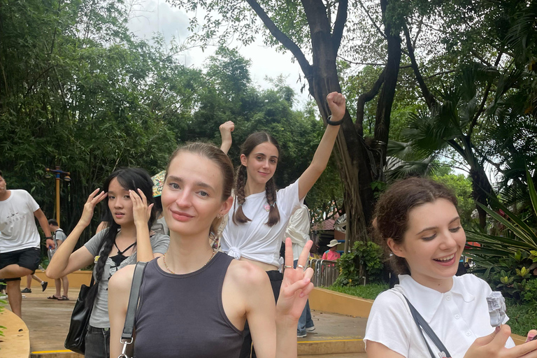 Foshan en Guangzhou: Privérondleiding met vertaling