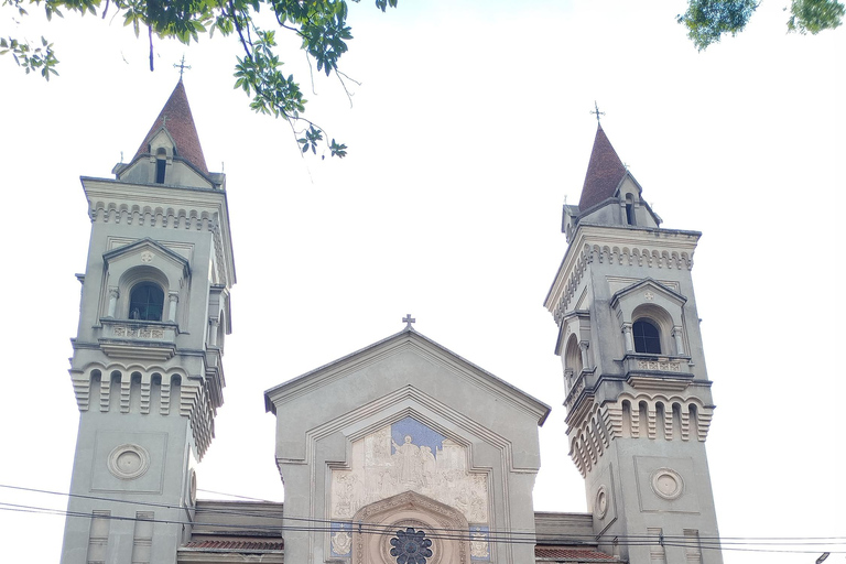 Walking Tour of the Bairro da Luz Walking Tour of the Luz District