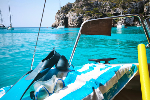 Menorca: 2-Hour Private Sailing Trip from Cala Galdana