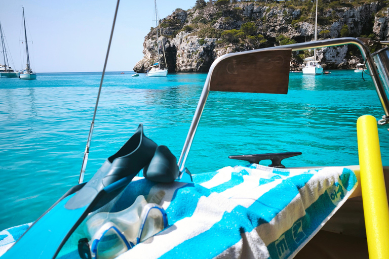 Menorca: 2-Hour Private Sailing Trip from Cala Galdana