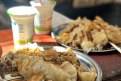 Streetfood und Getränke in Skopje, wie die Einheimischen