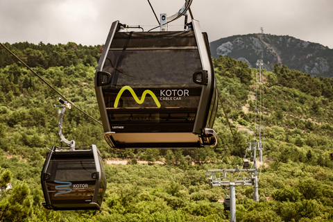 Kotor : Téléphérique et découverte de la vieille ville