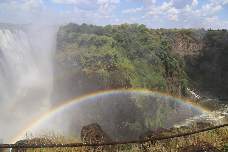 Victoria Falls Tour, Helicopter & Classic Dinner Cruise