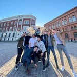 Riga: giro dei pub e dei bar del centro storico, gemme nascoste e feste locali