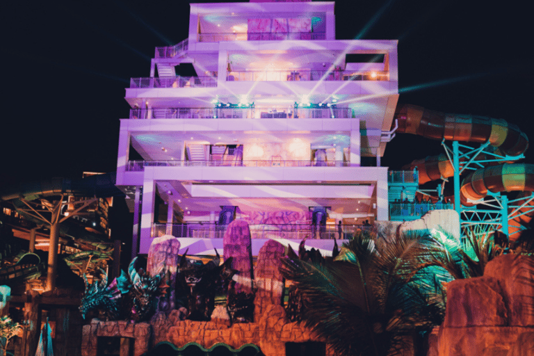 Dubai: Atlantis Aquaventure After Dark Ticket