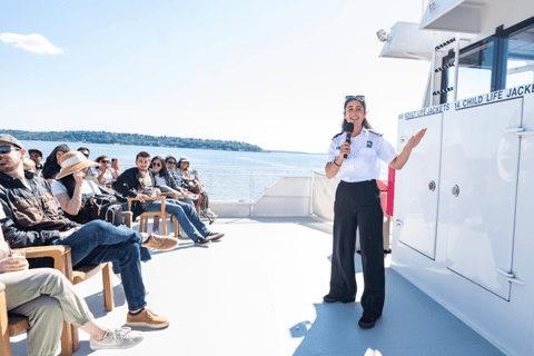 Seattle: Harbor Cruise with Local Guide Seattle: Harbor Cruise with Live Narration