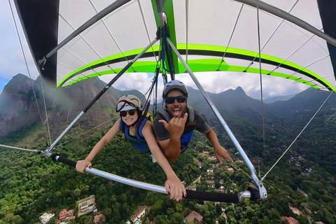 Hang Gliding or Paragliding Experience in Rio