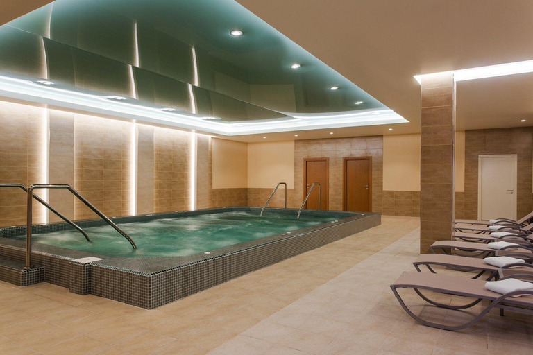 Yerevan: Jermuk Spa Town & Hot Spring Geyser Day Trip