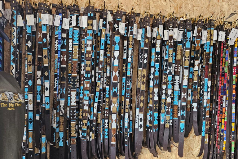 Nairobi: Giraffe Center, Museum of Illusions & Blixen Tour