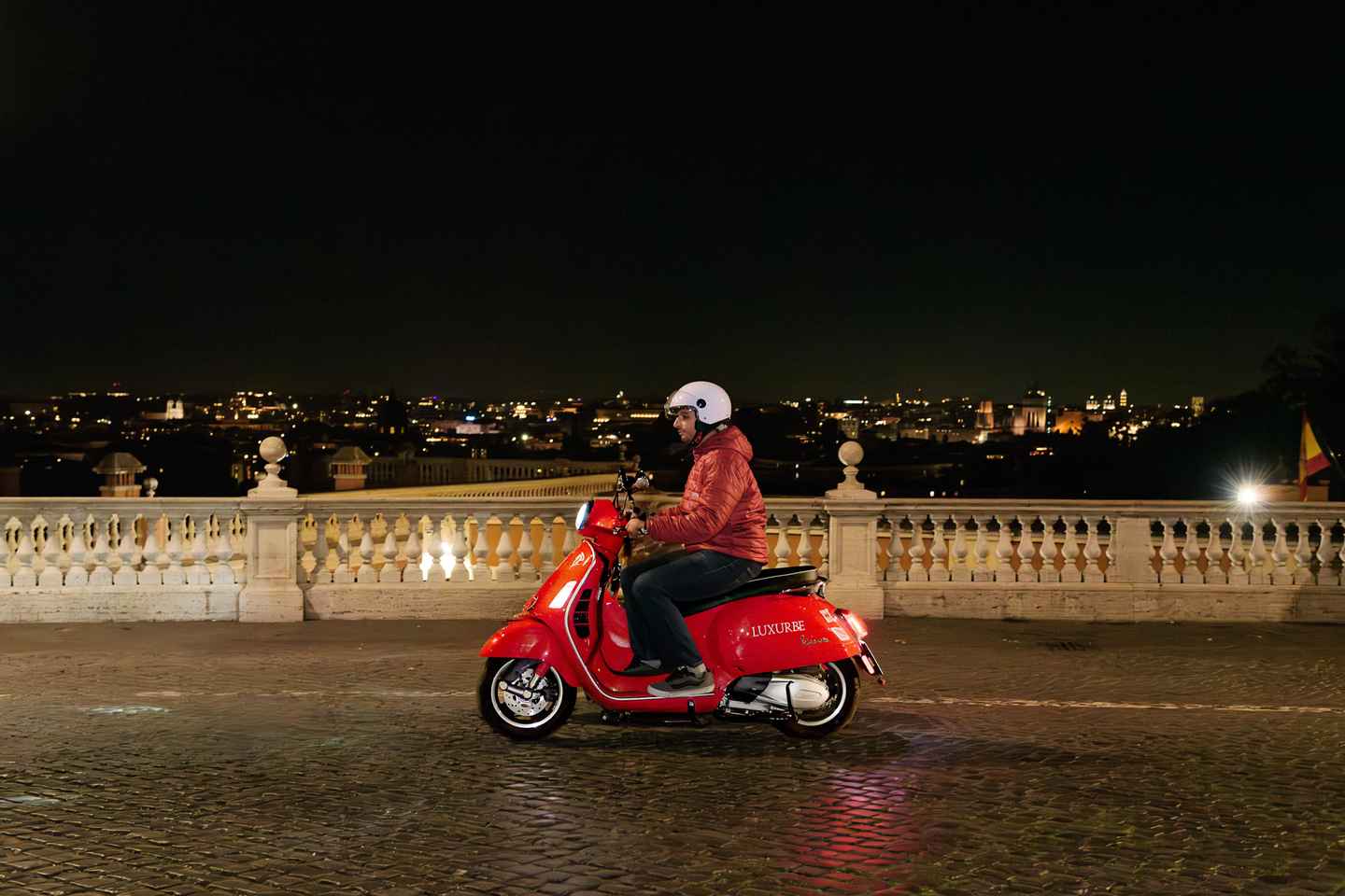 Vespa Sidecar Tour: Express Highlights of Rome