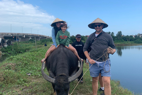 Farming with Farmers at ancient vegetable Village "Tra Que"