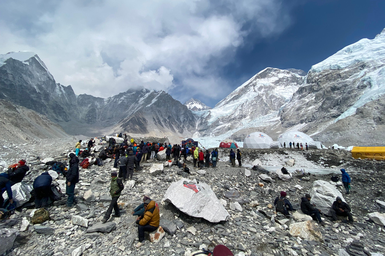 Kathmandu: Excursão de helicóptero ao acampamento base do Everest