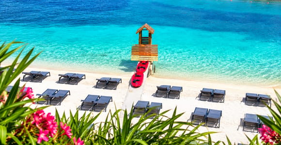 Tirana/Durres/Vlora: Blue Eye,Saranda & Ksamil Boat Tour