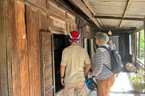 KHMER wooden HOUSE ផ្ទះឈើខ្មែរ