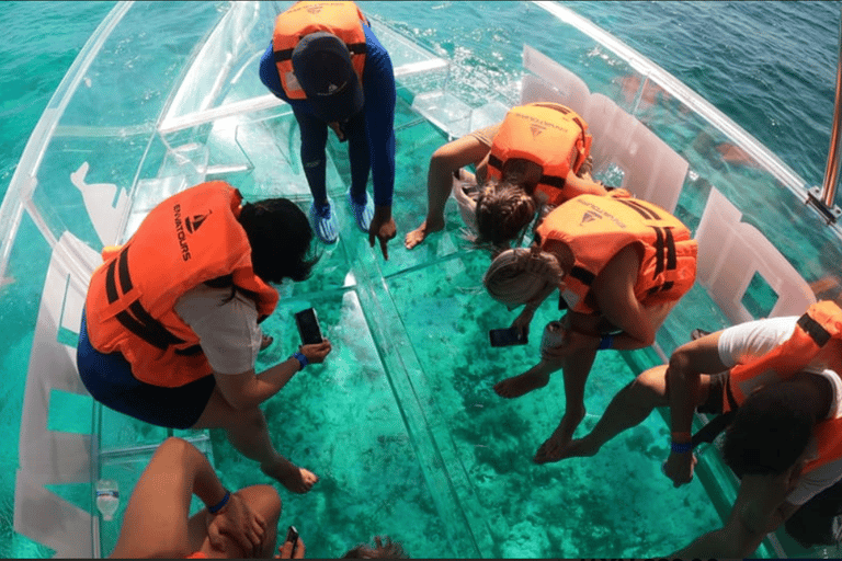 Varen rond cancun in de beste transparante boot + 2 drankjes