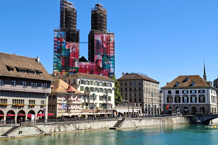 Zurich: Old Town Highlights Walking Tour with a Local Guide Zurich: Old Town Guided Walking Tour with Local Guide - 2h