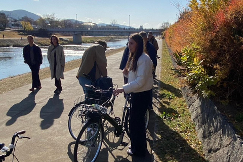 E-Bike Tour in Kyoto with Asuka, Japanese graduate student