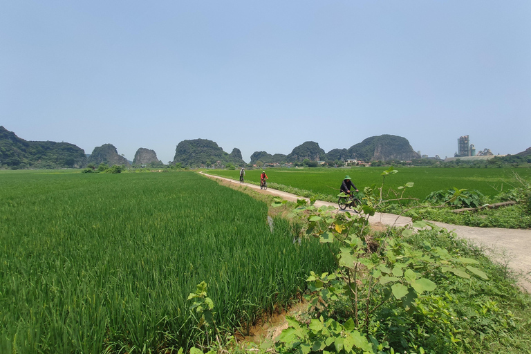 Ninh Binh 2 Dagen 1 Nachten Kleine Groep Van 9 Tour Vanuit Hanoi