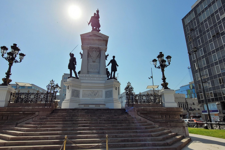 Valparaíso: Private tour with an expert local guide and security Valparaíso: Private Guided Tour with Expert Local Guide