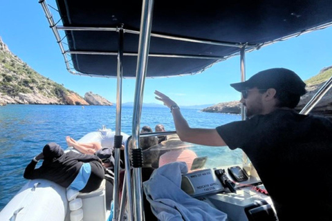 Marseille: Frioul Cruise Tour, Underwater Scooter, and Water Games