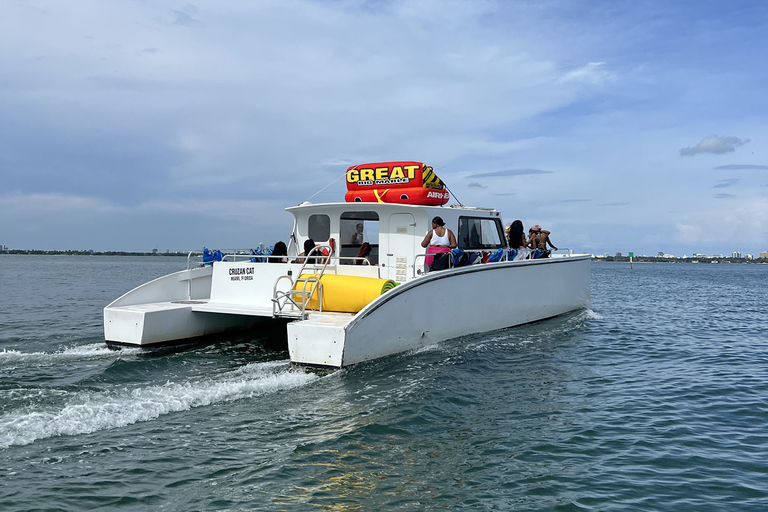 Miami: Avontuurlijke cruise met jetski, tubing en drankjesTour met gas- en jachthavenkosten