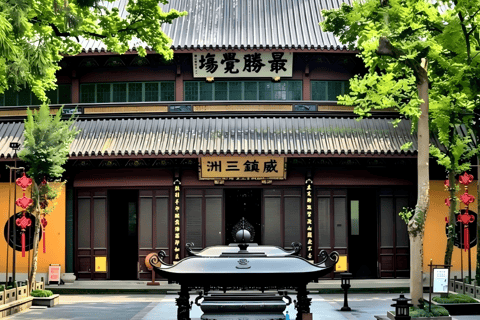 Hangzhou Lingyin & Feilai Pass (English Commentary Optional) Lingyin & Feilai Pass + English Commentary