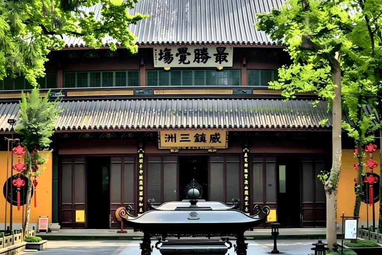 Hangzhou Lingyin & Feilai Pass (English Commentary Optional) Lingyin & Feilai Pass + English Commentary