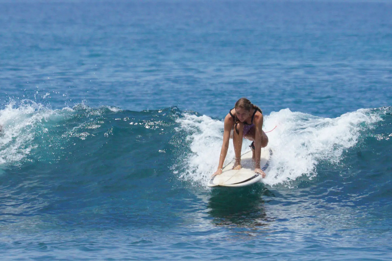 Lima: 2-Hour Surf Lesson in Miraflores Private Surf Lesson