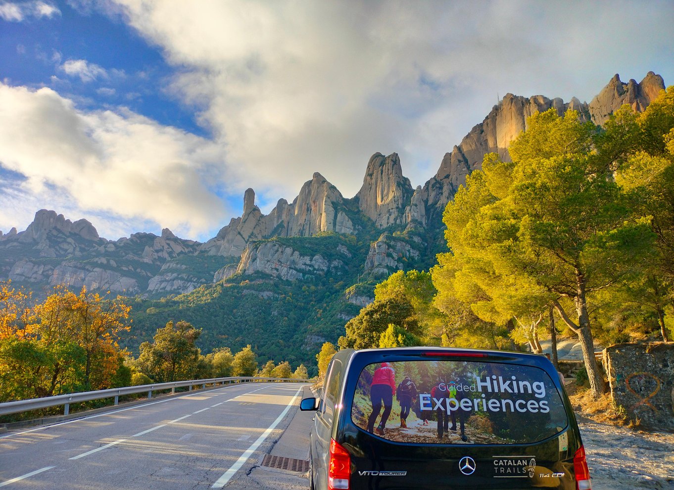 Fra Barcelona: Vandre på Montserrat uden for alfarvej