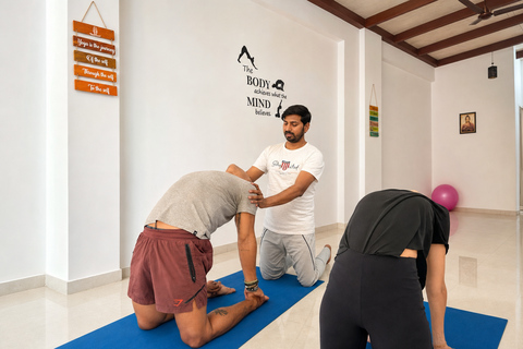 Varanasi: Personalized Yoga Class at Jigyasa Yogshala