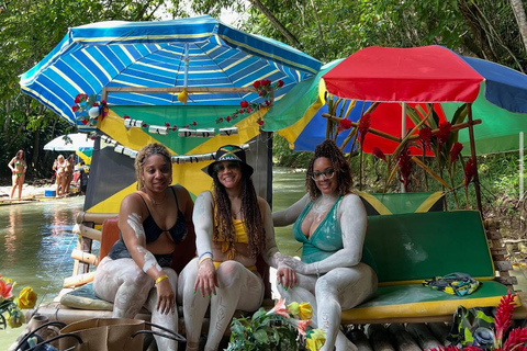 نهر ليثي: جولة خاصة بالتجديف مع تدليك القدمين والغداءجولة تجديف على قوارب الخيزران مع تدليك القدمي