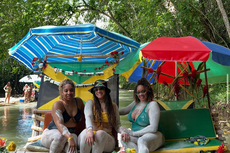 نهر ليثي: جولة خاصة بالتجديف مع تدليك القدمين والغداءجولة تجديف على قوارب الخيزران مع تدليك القدمي