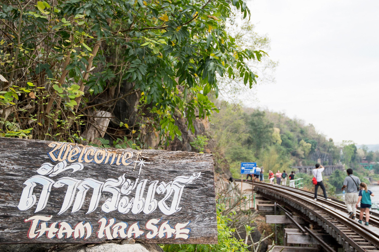 BKK: Damnoen Floating Market, Maeklong Rail & River Bridge
