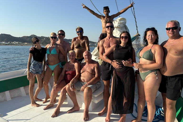 Z PAROS: ANTIPAROS DESPOTIKO ODYSSEIA ŁÓDŹ CODZIENNE REJSY