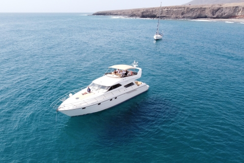 Fuerteventura: Luxury Yacht Tour with Snorkeling