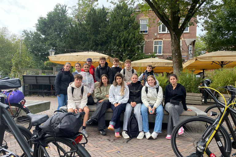 Utrecht: Guided Bike Tour with Dom Tower & Canal Cellars