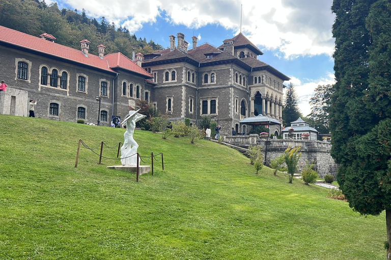 Bucharest:Salt Mine, Peleș, Cantacuzino, Dracula Castle Tour Private tour Maximum 7 participants