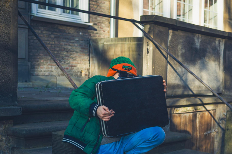 Bydgoszcz: Passeio e jogo de espiões com anfitrião/guiaBydgoszcz: Passeio e jogo com tema de espiões e guia (INGLÊS)