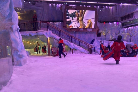 Riyadh Snow City: Inclusive 3-Hour Entry with Gear Provided