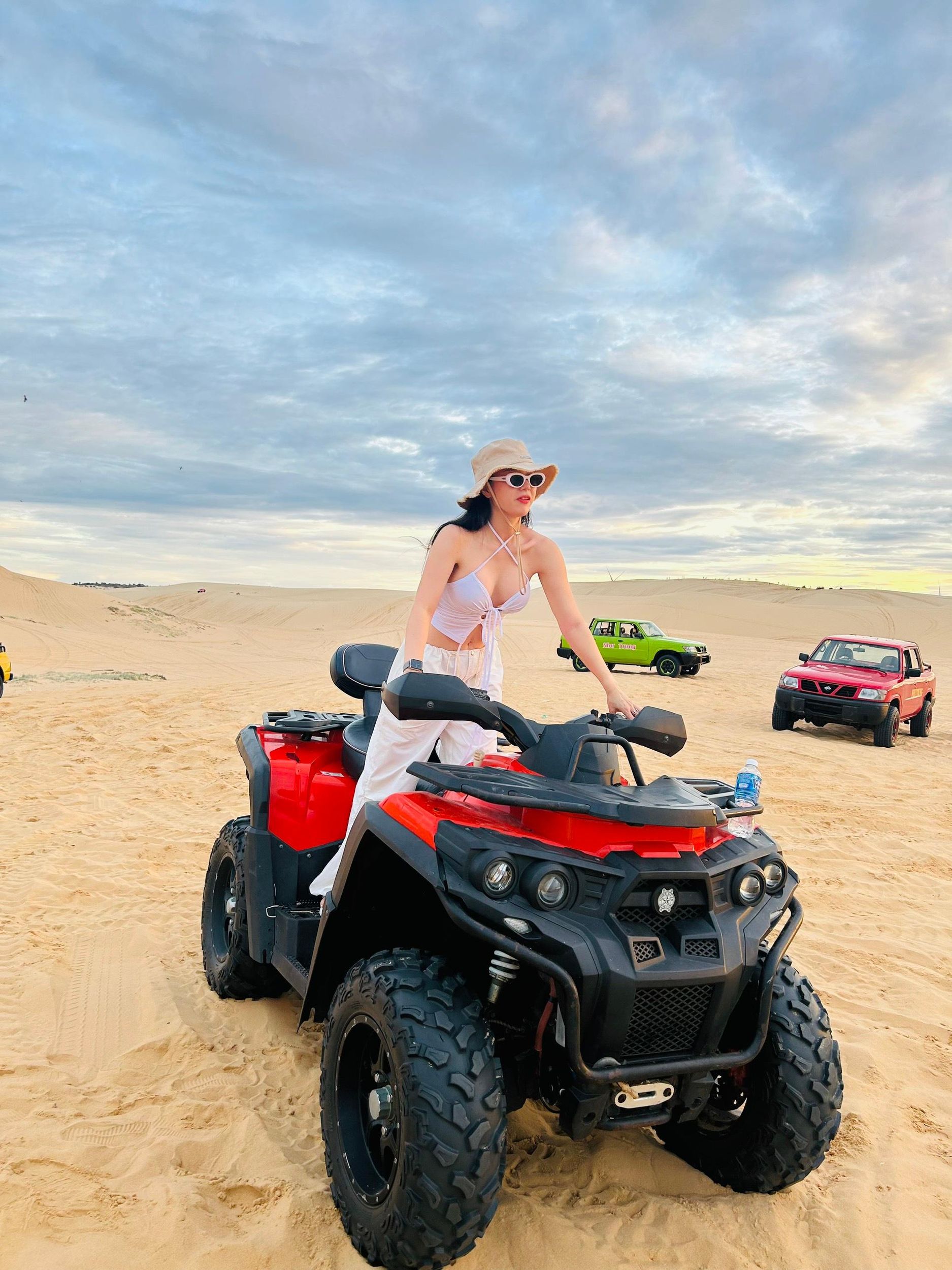 Mui Ne Spezial: Quad Bike ATV Fahrt auf eigene Faust+ Jeep &Guide