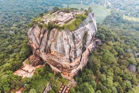 Dambulla: All Inclusive Sigiriya Rock & Dambulla Cave Temple