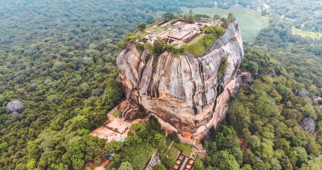Visit DambullaSigiriya Rock Fortress & Dambulla Cave Temple tour in Colombo, Sri Lanka