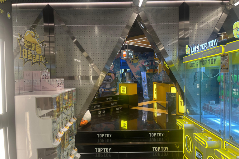 Shanghai: Anime and Pop Culture Tour with Shopping default