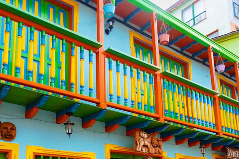 Guatape in Action Tour; Jetski or Wakeboard Adventure!! Piedra del Peñol