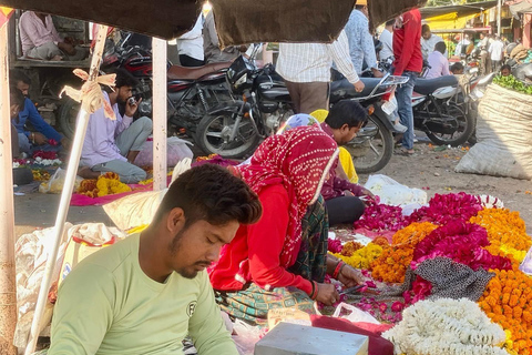 Jaipur: Tour guidato a piedi del patrimonio culturale Esplora il mercato localeTour guidato a piedi del patrimonio di Jaipur: esplora il mercato locale