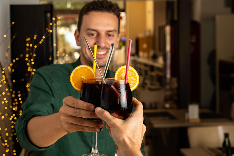 Alcudia : visite guidée gourmande de tapas et de vins