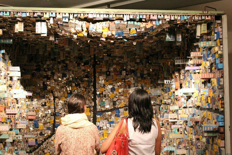 Delhi: Private Half-Day Shopping Tour with Choice of Guide Private Half-Day Shopping Tour with Choice of Guide