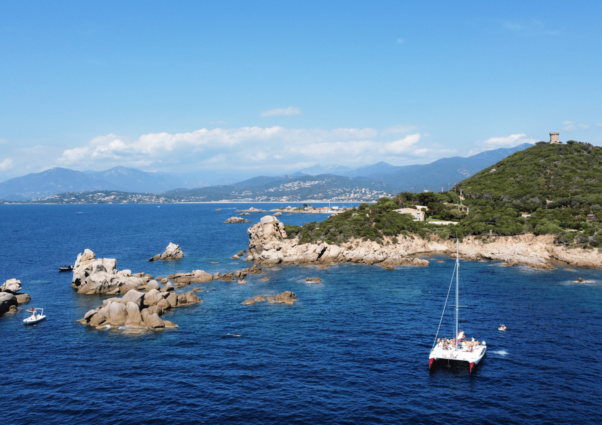 3H30 Erkunde das Südufer der Bucht von Ajaccio Katamaran